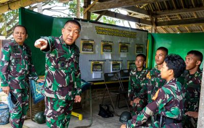 Gubernur Akmil Tinjau Latihan Materi Dayung Taruna Tingkat II di Waduk Sermo