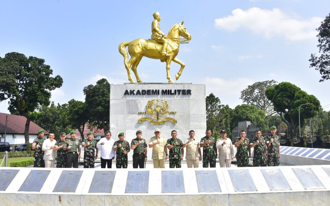 Gubernur Akmil Sambut KunjunganTim Asistensi Khusus Kementerian RI