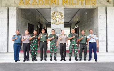 Gubernur Akmil Terima Audiensi Pengurus dan Panitia Reuni Perak bASe ’99