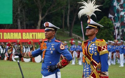 Gubernur Akmil Hadiri Serah Terima Drumband “Genderang Suling Canka Lokananta”