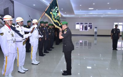 Gubernur Akademi Militer Pimpin Sertijab dan Tradisi Warga Baru