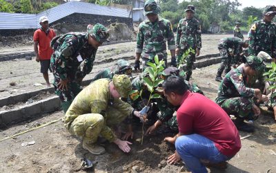 Tanam Pohon dan Perbaikan Saluran Air di Sleman