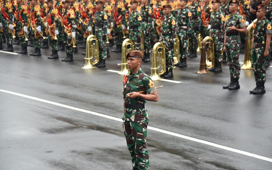 Kirab Prajurit Taruna Tingkat I Akademi Militer Meriahkan Kota Magelang