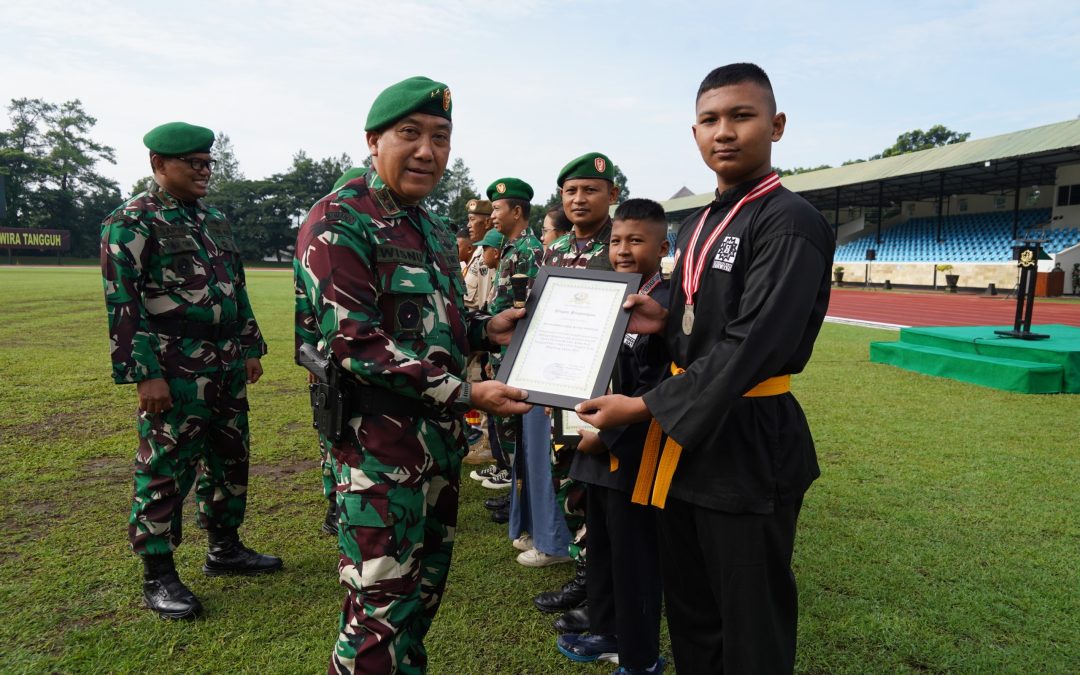 Gubernur Akmil Apresiasi Prestasi Keluarga Besar Akmil