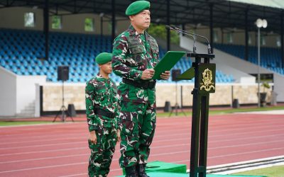 Wagub Akmil Pimpin Upacara Bendera Sampaikan Amanat Panglima TNI